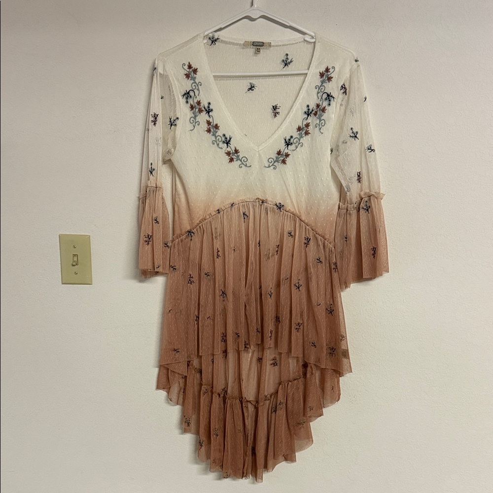 Gimmicks by BKE Cream and Tan High Low Dress